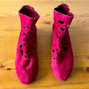 Nubuck boots like new excellent condition